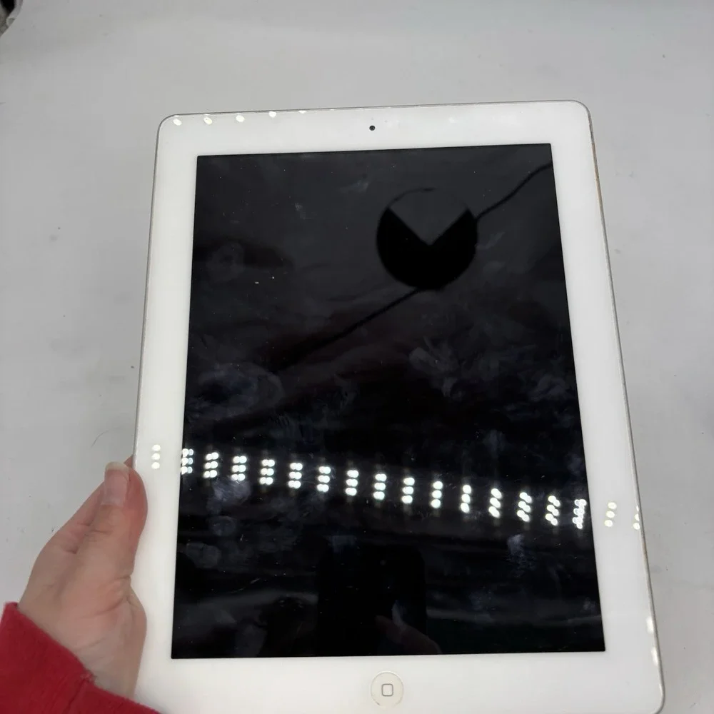 Apple iPad 4th Gen A1458 9.7